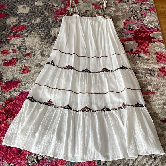 Brand new dress, for summer - Picture 2 of 6